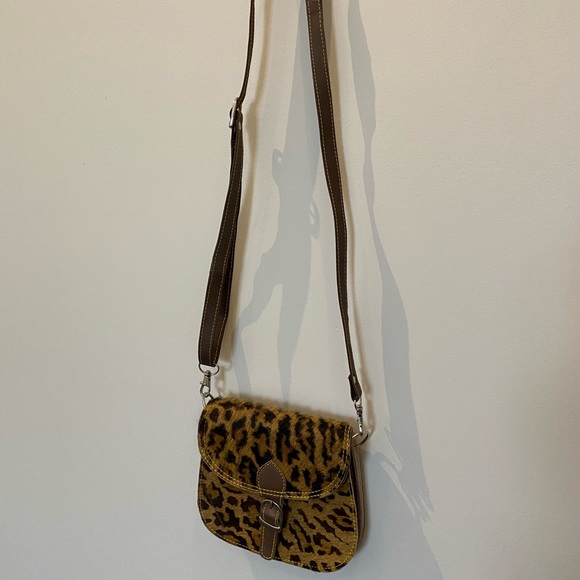 Fuzzy leopard print shoulder strap bag - Picture 3 of 5